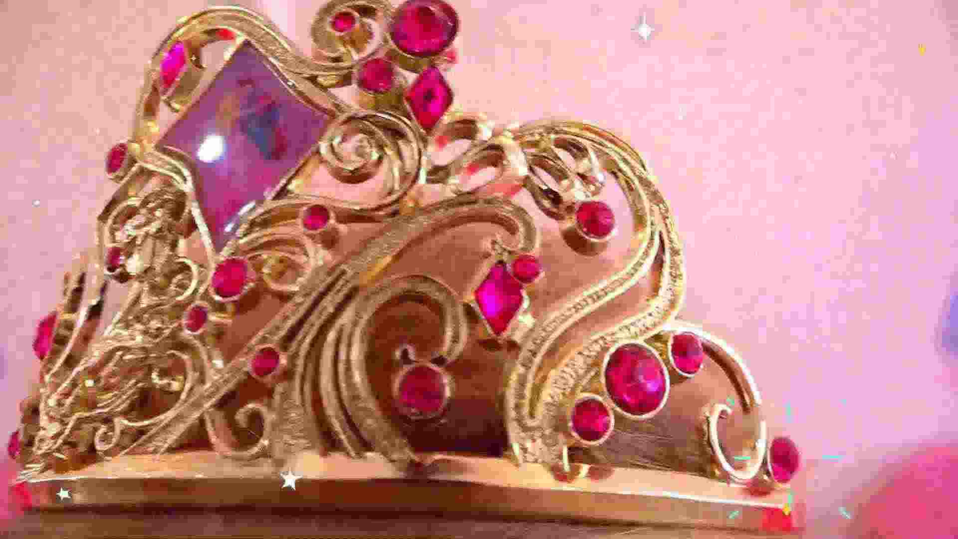 A Rainbow of Makeup Colors img