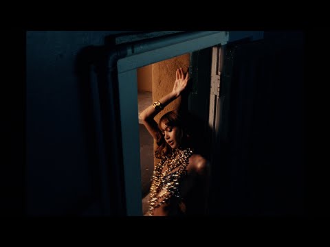 LISA - WHEN I'M WITH YOU feat. Tyla (Official Music Video) img